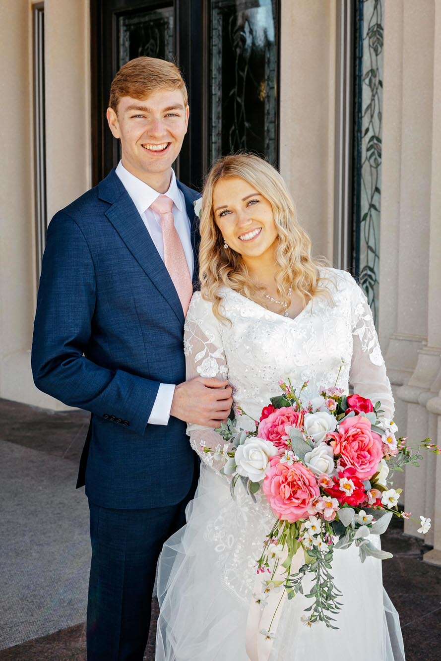 best utah wedding photographers payson temple