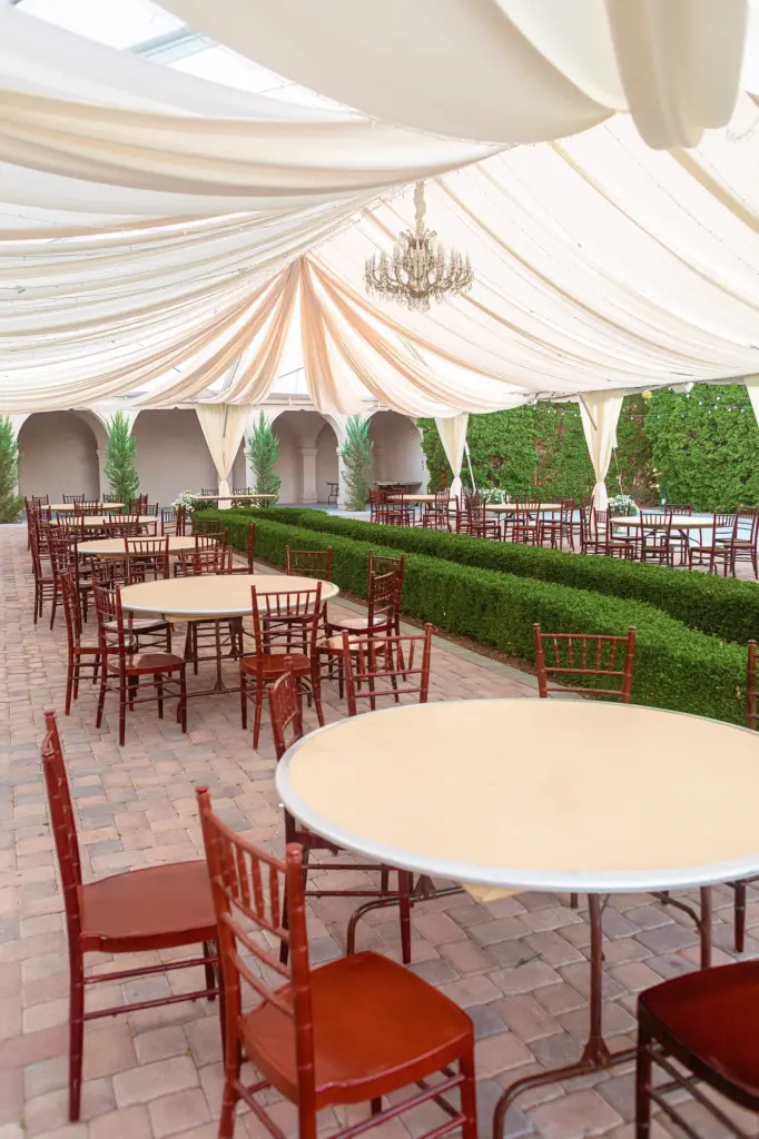 thanksgiving point wedding utah venue