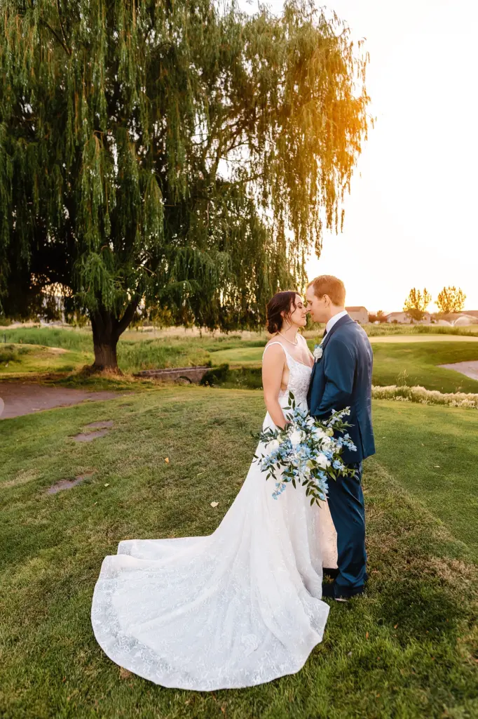 Couple at their wedding day in Utah